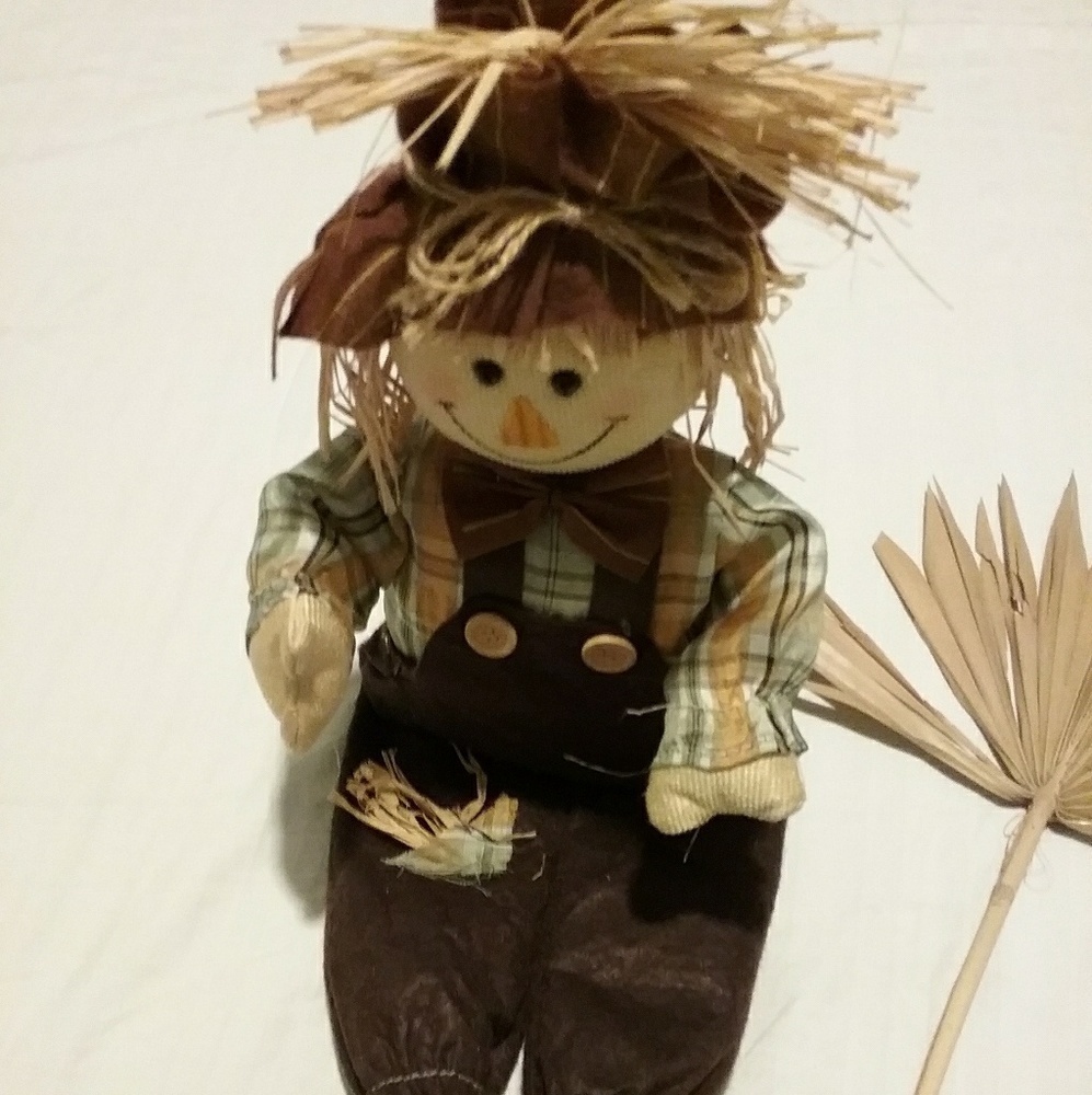 Scarecrow decorative doll